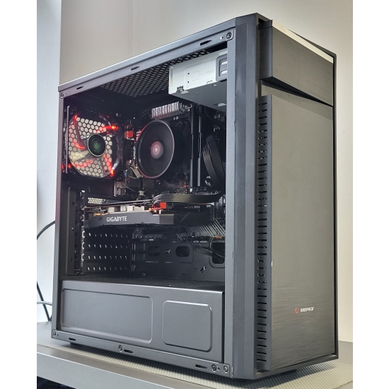 Używany Komputer do Battlefield 6 Ryzen 16GB SSD 256GB RX 5500XT 8GB W11 jak nowy